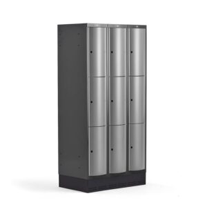 Metalowa szafa ubraniowa CURVE, na cokole, 3x3 drzwi, 1890x900x550 mm, szary